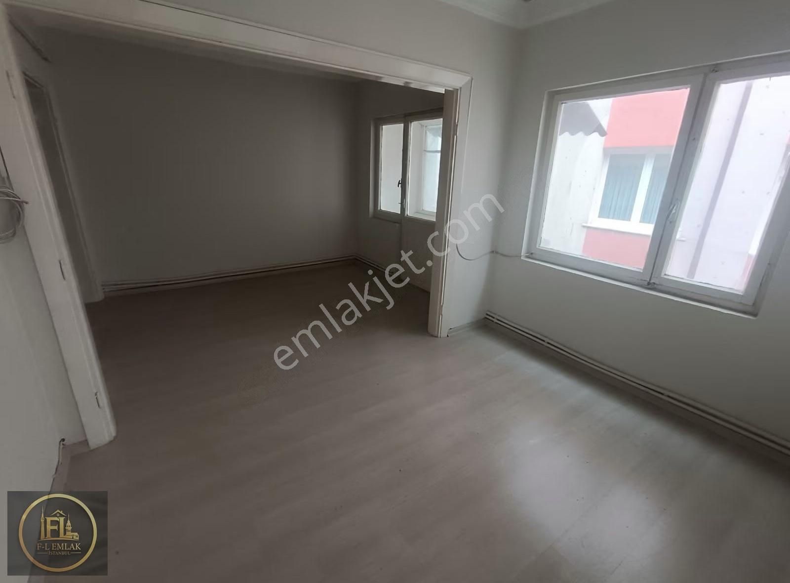 F-l Emlaktan Ümraniye Merkezdesantral Metroya Komşu Arakat Daire - Görsel 21