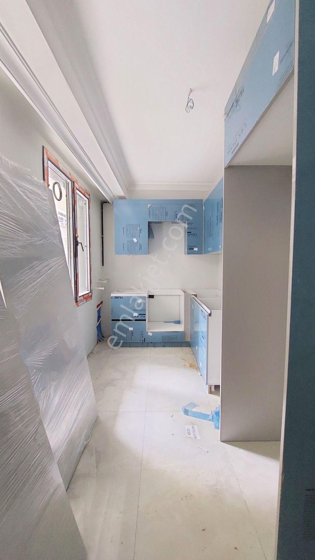 Ersin Emlak İstanbul/4 Katlı *0 Bina* K.otoparklı-asansörlü-3+1 - Görsel 24