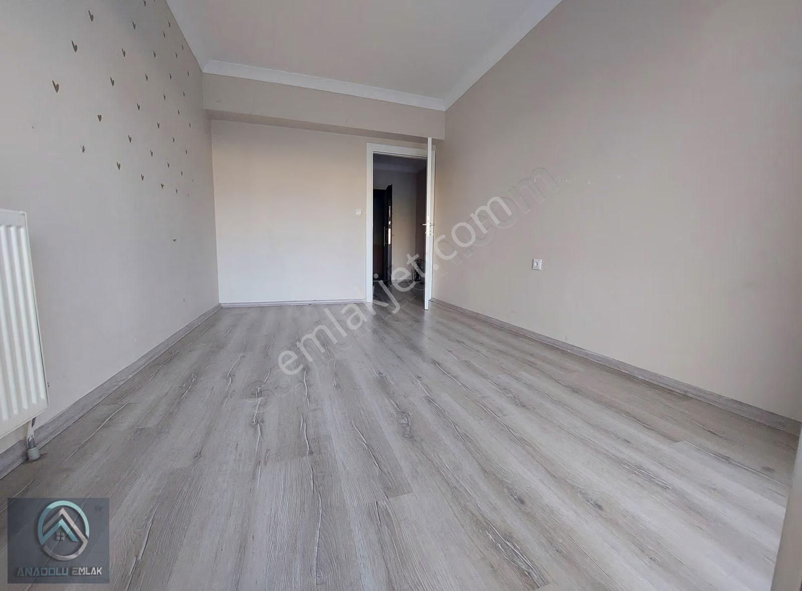 1+1 Ayrı Mutfaklı Geniş Balkonlu Kepez İzmir Yolu Üzeri - Görsel 12