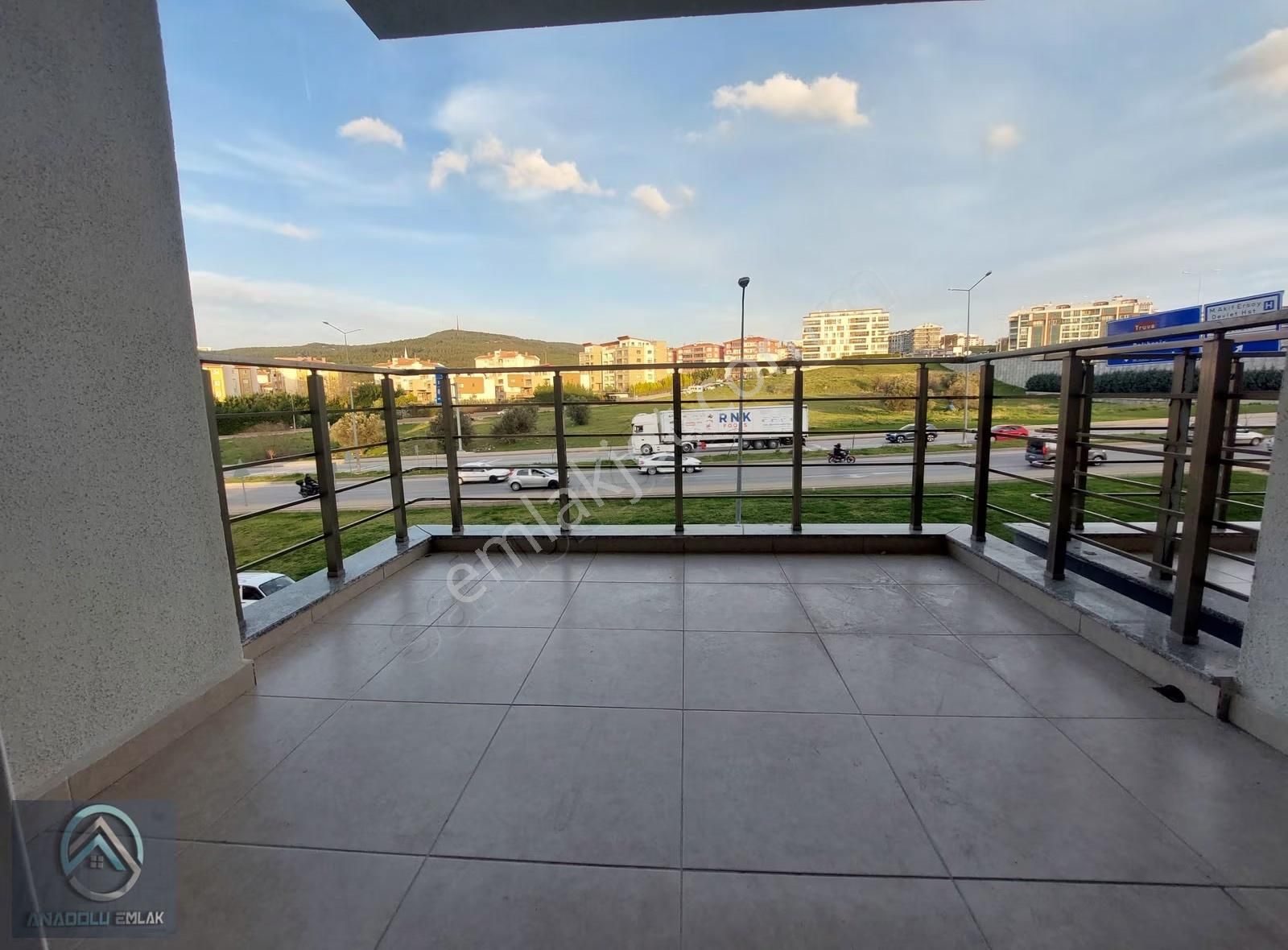 1+1 Ayrı Mutfaklı Geniş Balkonlu Kepez İzmir Yolu Üzeri - Görsel 2