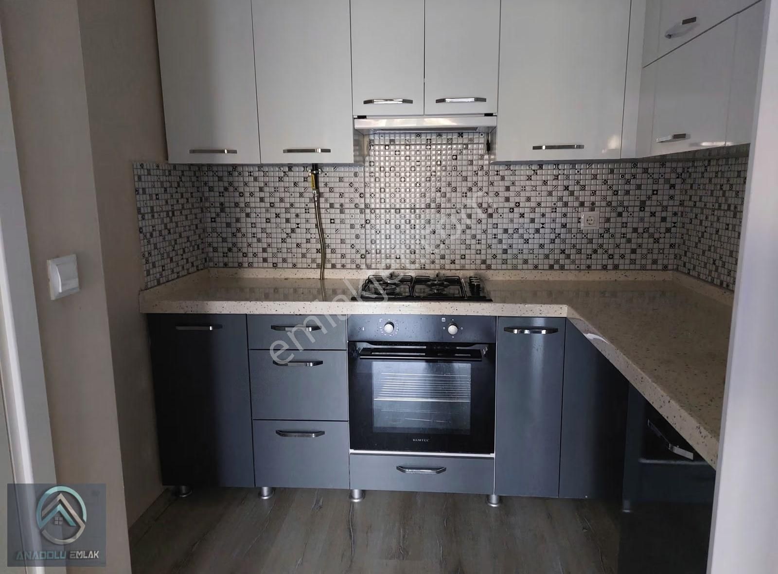 1+1 Ayrı Mutfaklı Geniş Balkonlu Kepez İzmir Yolu Üzeri - Görsel 9