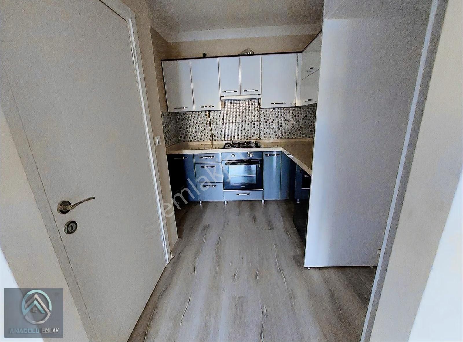 1+1 Ayrı Mutfaklı Geniş Balkonlu Kepez İzmir Yolu Üzeri - Görsel 6