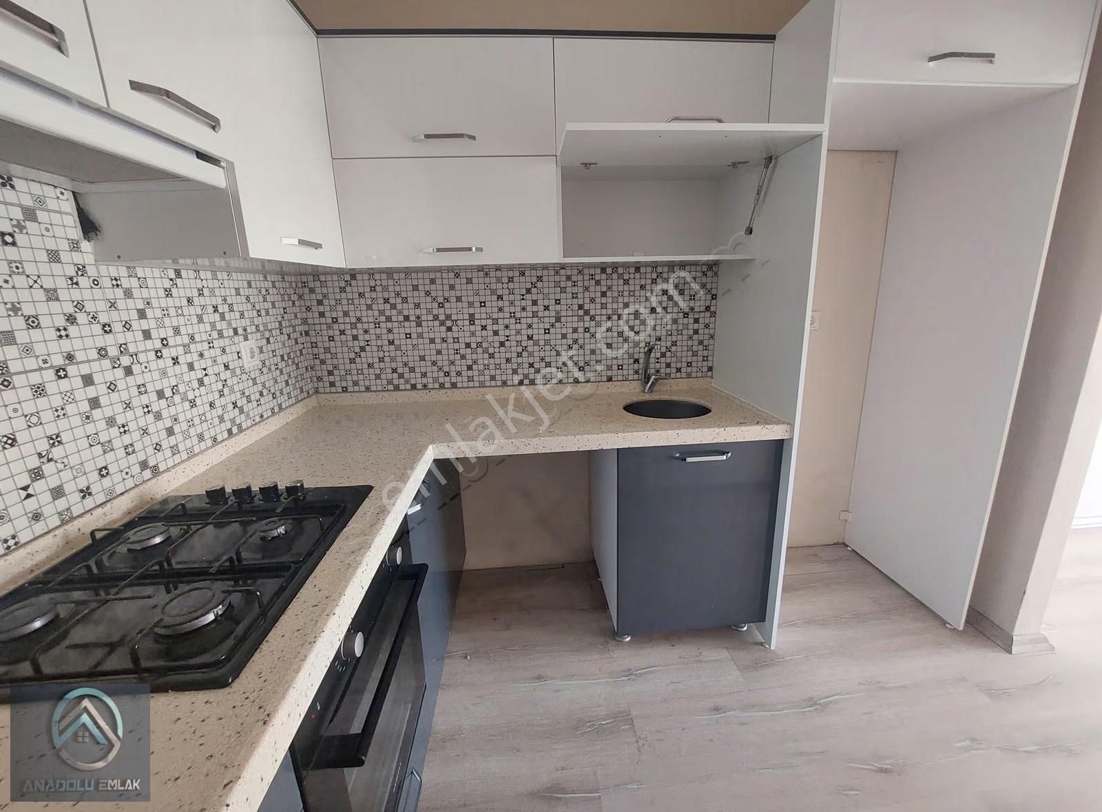 1+1 Ayrı Mutfaklı Geniş Balkonlu Kepez İzmir Yolu Üzeri - Görsel 22