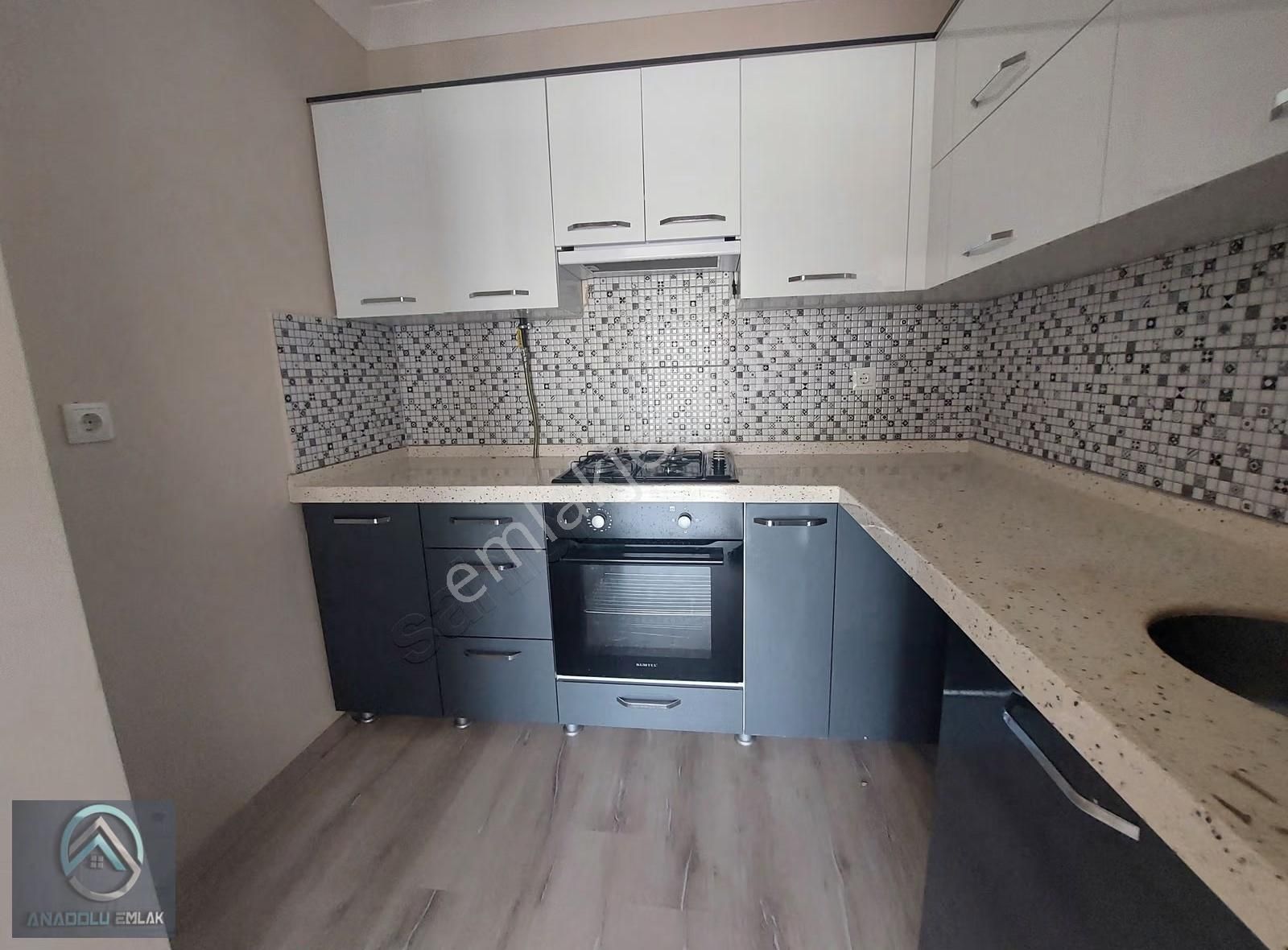 1+1 Ayrı Mutfaklı Geniş Balkonlu Kepez İzmir Yolu Üzeri - Görsel 7