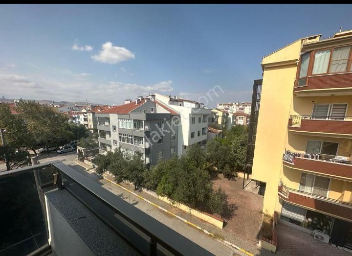 Sahibinden 1+1 Eşyalı 100 Yıl Meslek. Lise Karşısı - Görsel 4