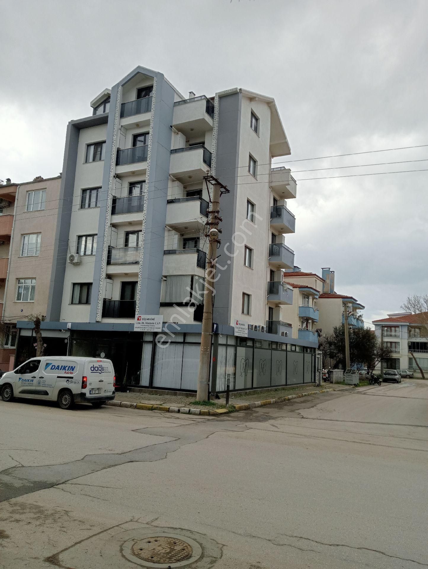 Sahibinden 1+1 Eşyalı 100 Yıl Meslek. Lise Karşısı - Görsel 13