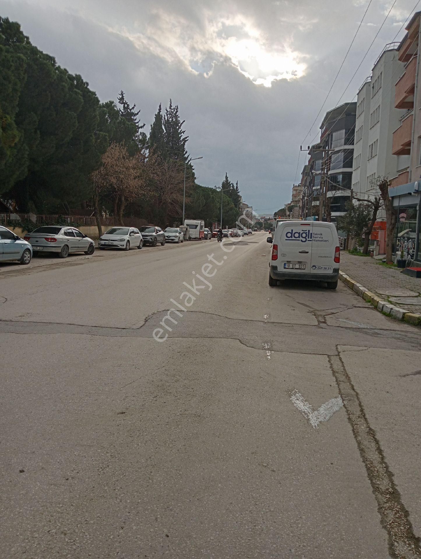 Sahibinden 1+1 Eşyalı 100 Yıl Meslek. Lise Karşısı - Görsel 16