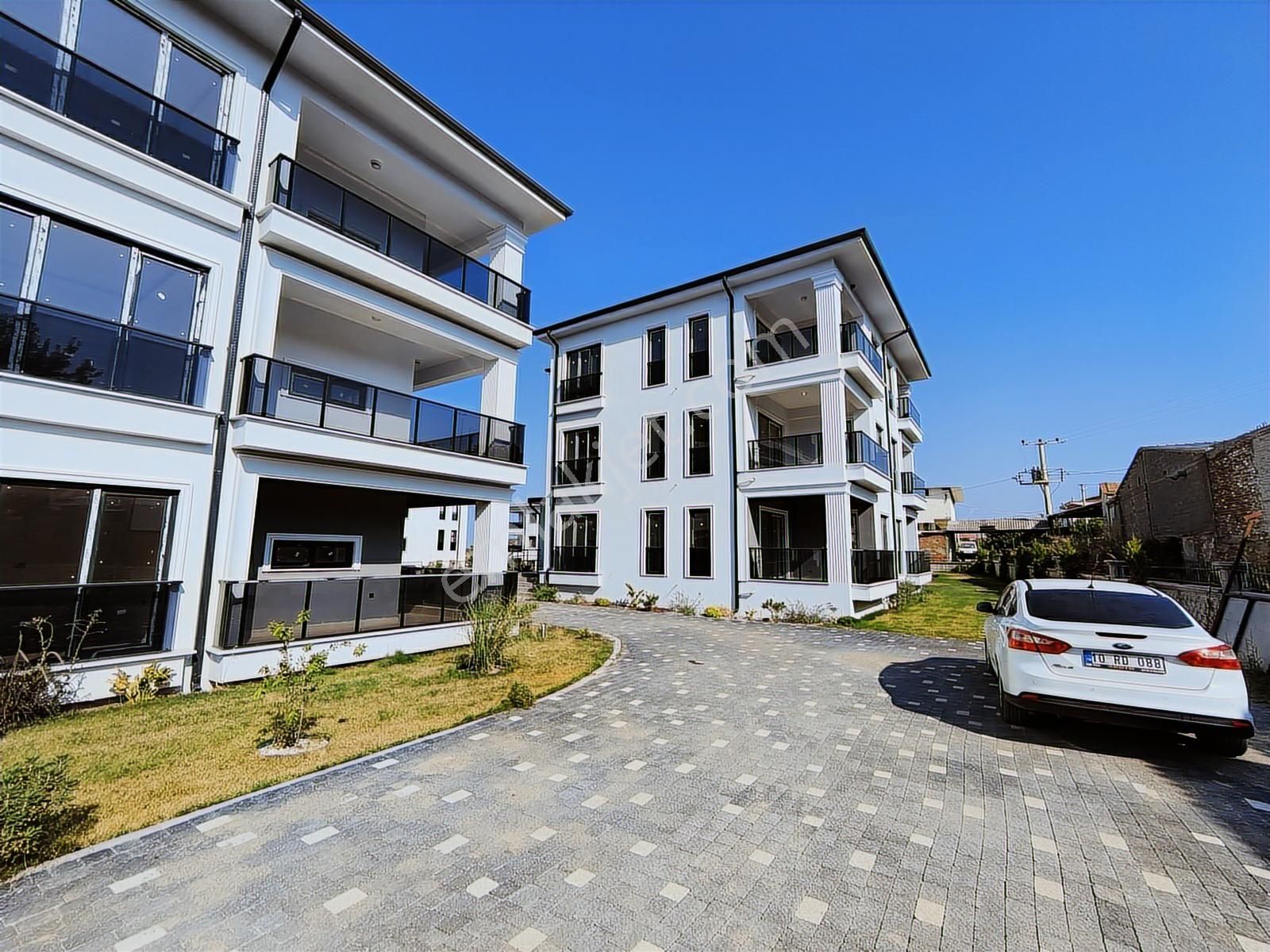 Rw Nefes'ten Gömeç Karaağaç'ta Site İçinde Arakat Kiralık Daire - Görsel 15