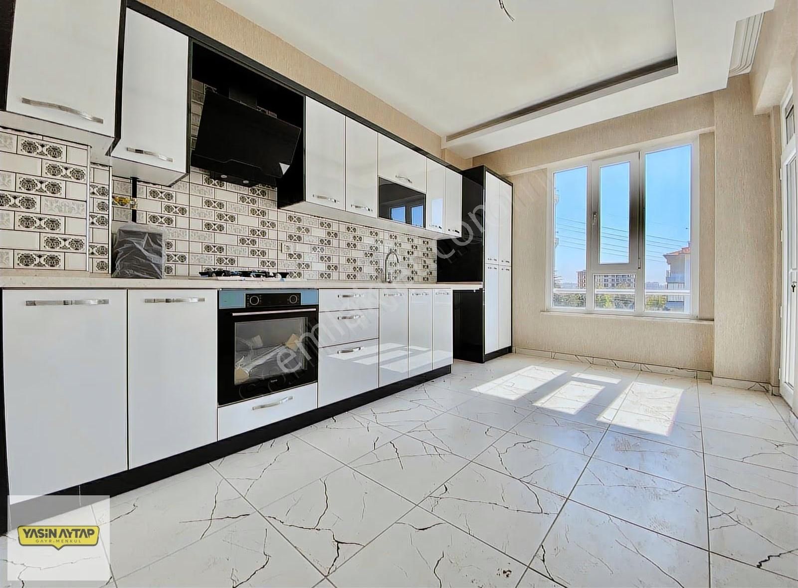 Yasin Aytap Gayrimenkul Dan Genç Osman Cd. Yakın Sıfır 3+1 Daire