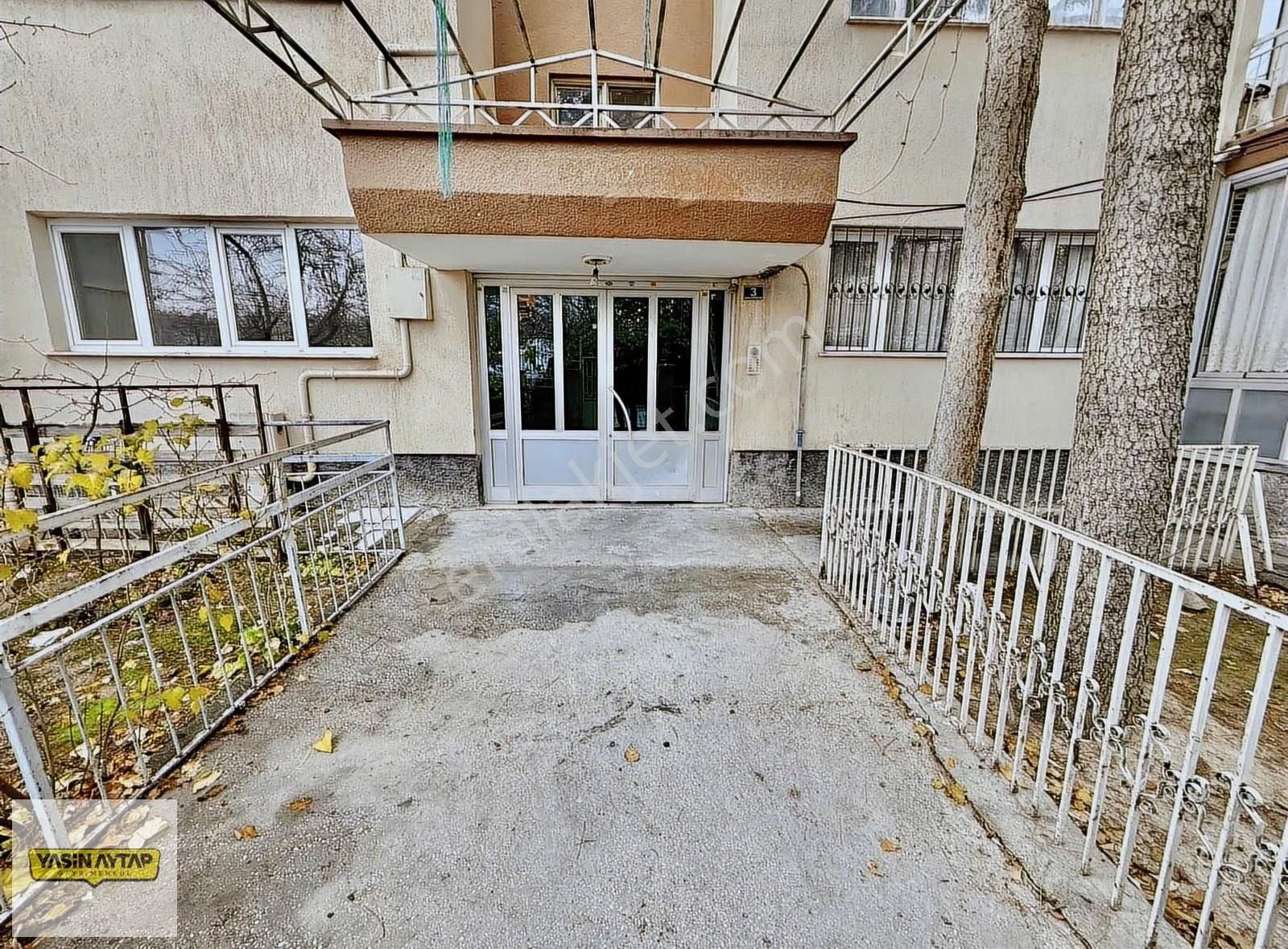 Malazgirt Mah. Emin Evime Uygun Bakımlı Satılık 3+1 Geniş Daire - Görsel 19