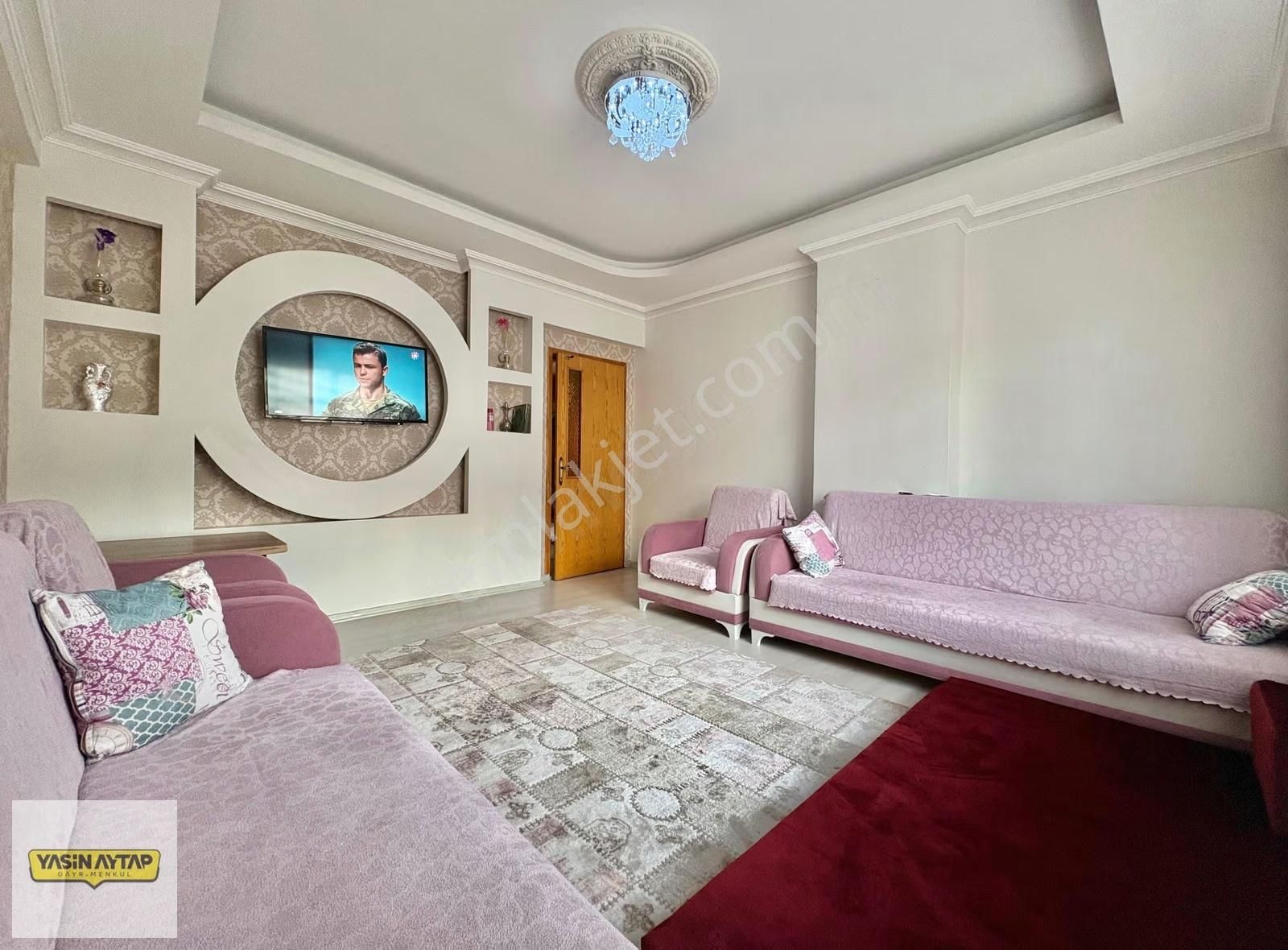 Selçuklu Bedir Mah. Bakımlı, Ara Kat 4+1 Daire!!! - Görsel 2