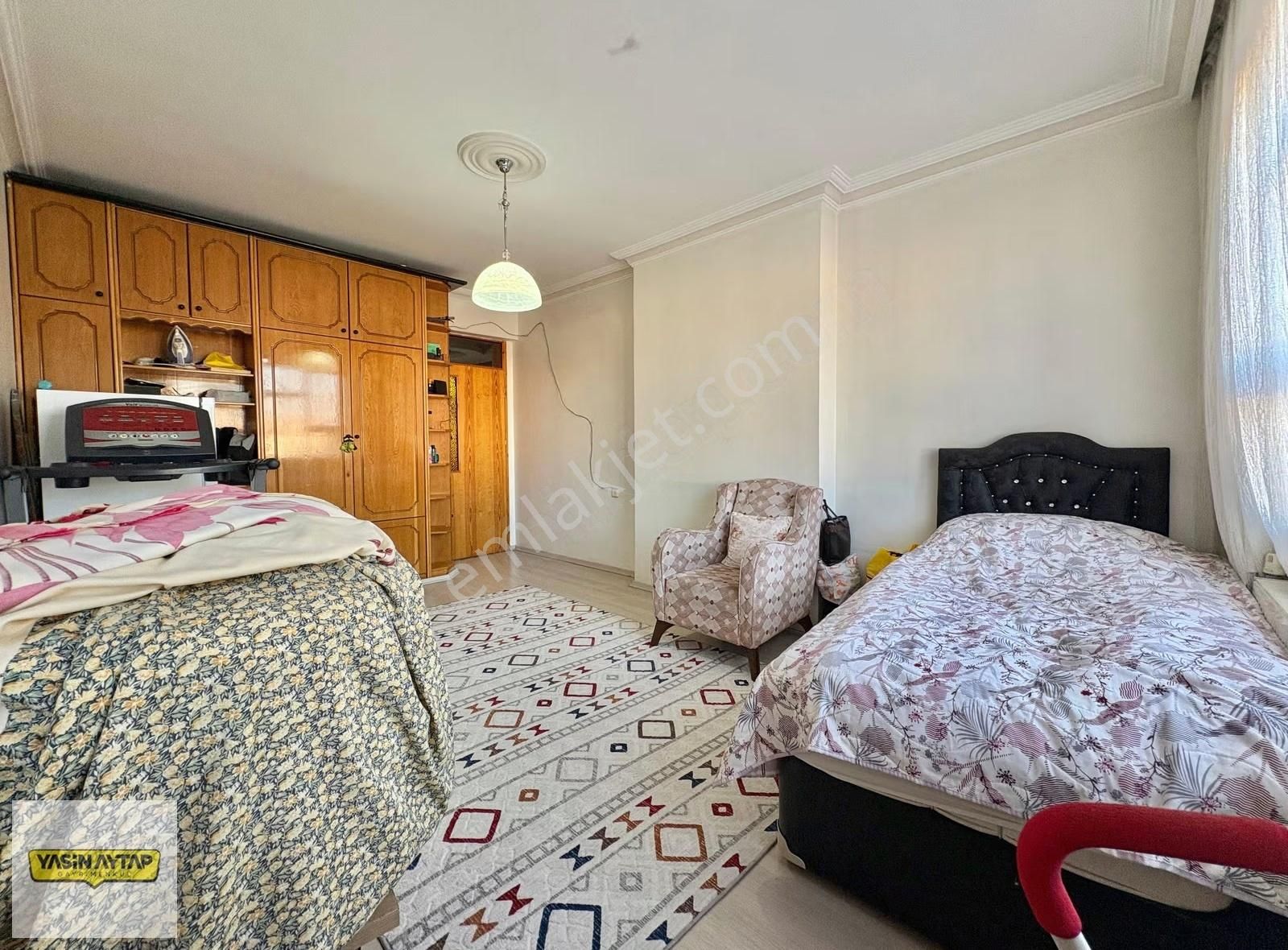 Selçuklu Bedir Mah. Bakımlı, Ara Kat 4+1 Daire!!! - Görsel 4