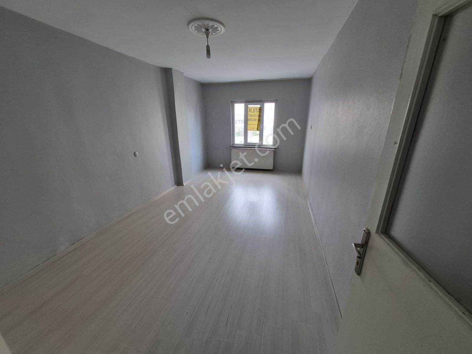 Papatya Emlak,tan Teknik Yapı Karşısında Acil Satılık 2+1 Daire - Görsel 2