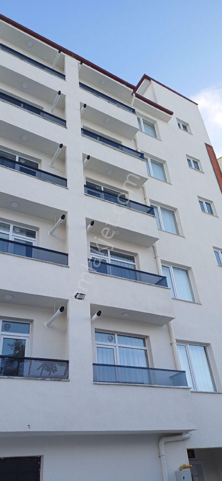 1+1 Eşyalı Satlık