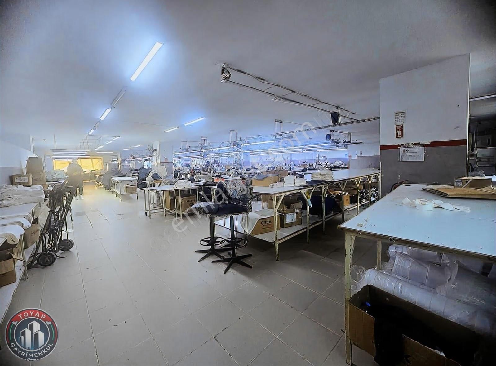 Toyap İnşaattan Eski Edirne Asfaltı Kiralık 1200m2 3 Kat Dükkan - Görsel 2