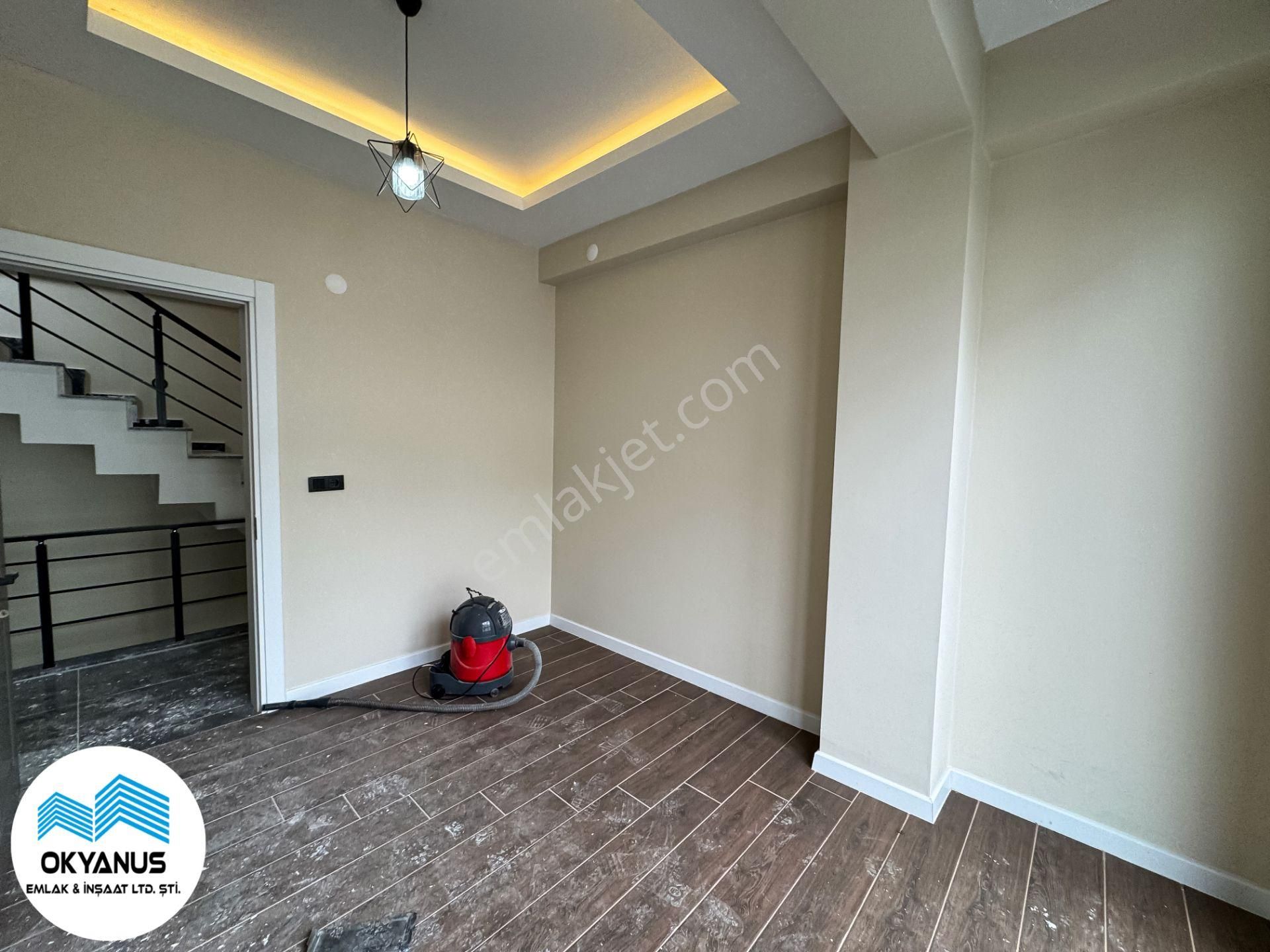Karasuda Geniş Bahçe Kullanımlı Modern Yapılı 3+1 Sıfır Villa - Görsel 21