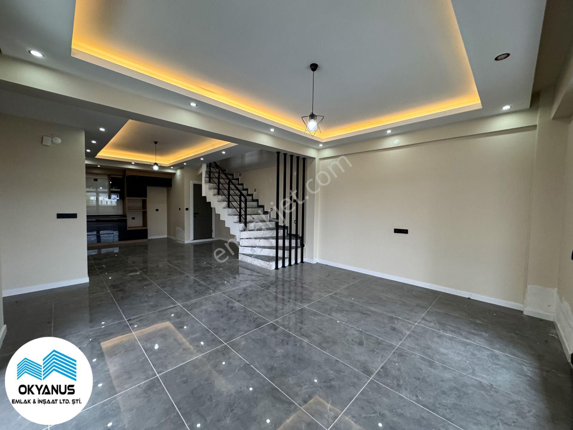 Karasuda Geniş Bahçe Kullanımlı Modern Yapılı 3+1 Sıfır Villa - Görsel 10