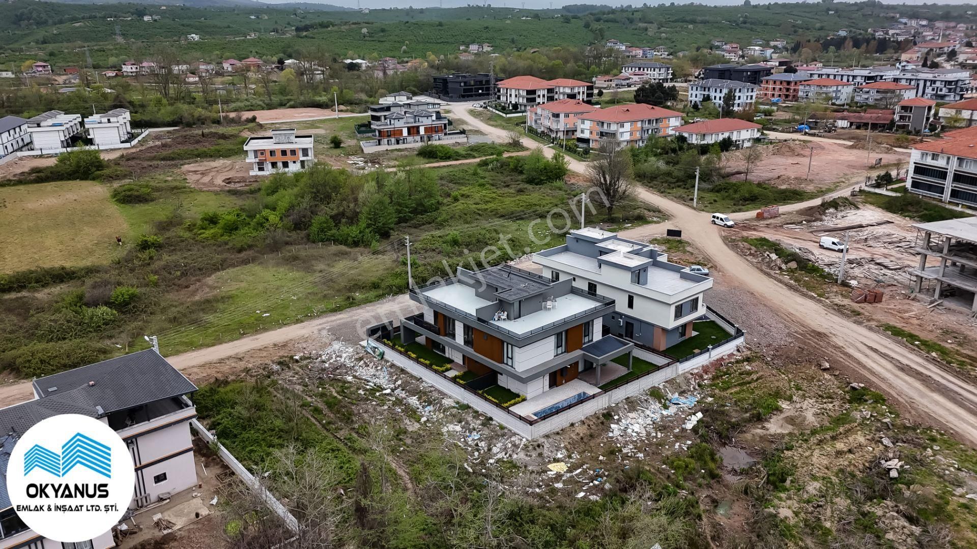 Karasuda Geniş Bahçe Kullanımlı Modern Yapılı 3+1 Sıfır Villa - Görsel 2