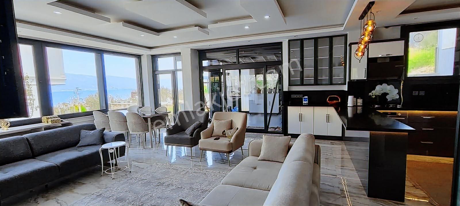 Rw Nefes' Ten Pelitköy' De Emsalsiz Full Deniz Manzaralı Villa - Görsel 18