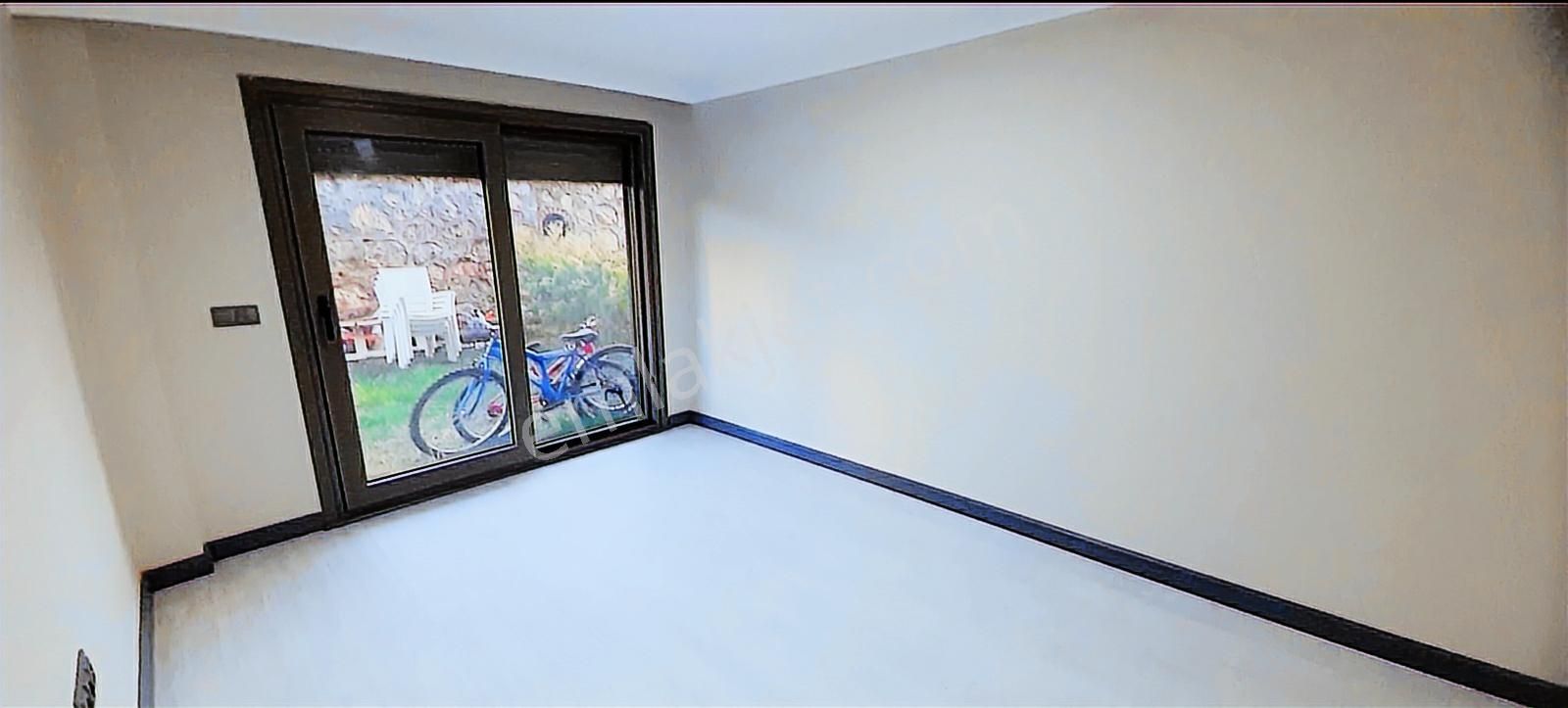 Rw Nefes'ten İskele' De Sahile 230 Metre Bahçeli Dubleks Daire - Görsel 8