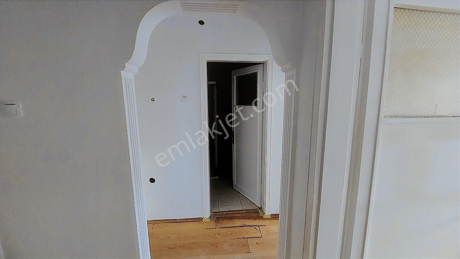 Tepebaşı Mahallesi Çaldağ Sokak 3+1 Kiralık Daire(boyası Yeni) - Görsel 12