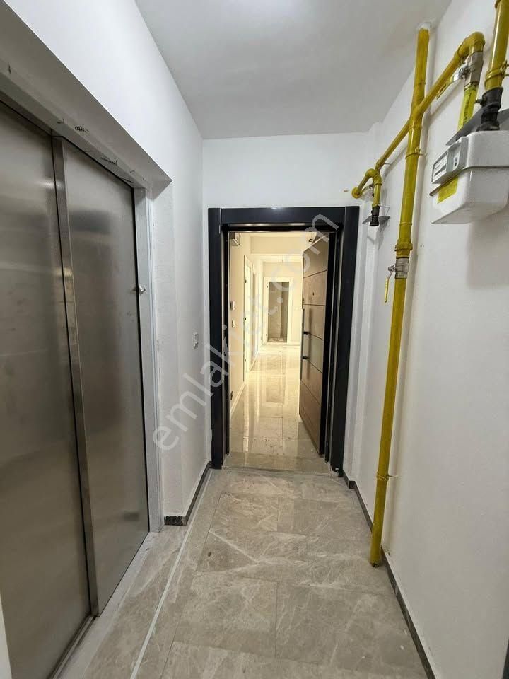 Eğitimciler Caddesi Ve Çevre Yolu Dibi - Görsel 2