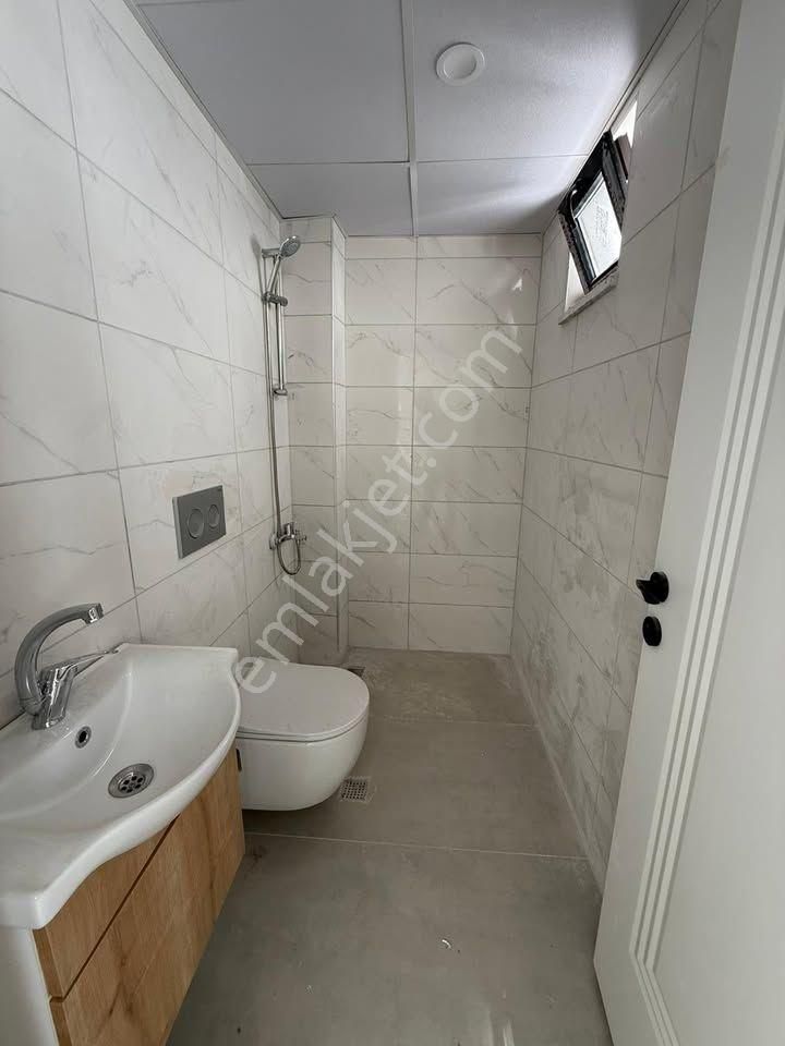 Eğitimciler Caddesi Ve Çevre Yolu Dibi - Görsel 4