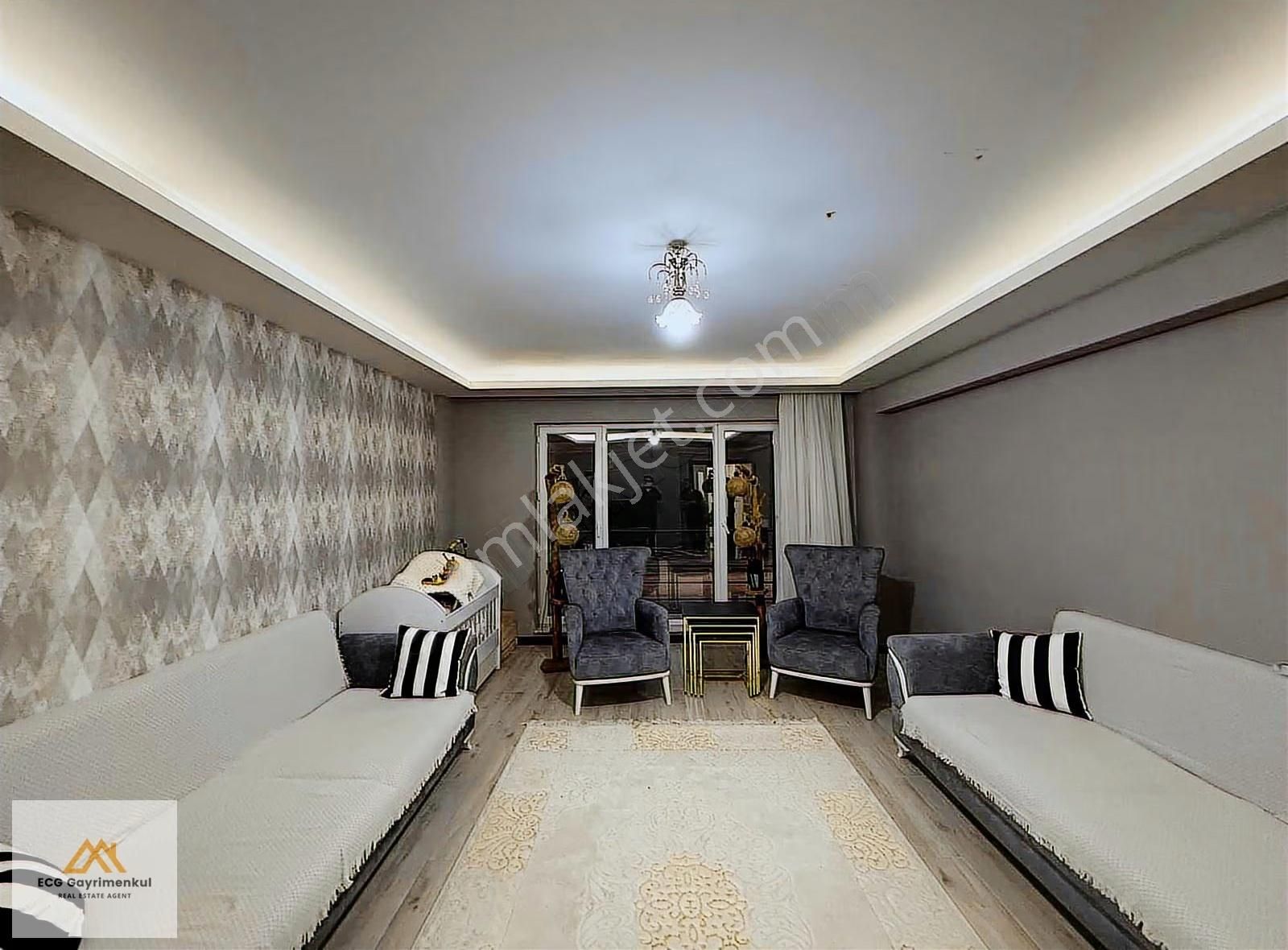 Ecg'den; Sıfır Sitede Çok Geniş Teras Balkonlu Süper Uygun Daire - Görsel 18