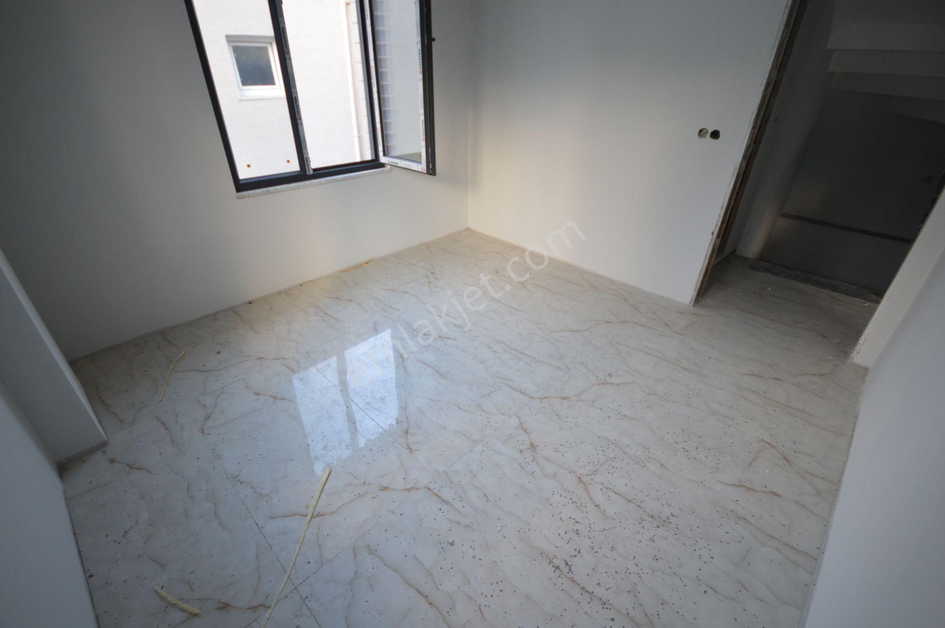 Sakarya Karasu'da Tam Müstakil Geniş Bahçeli 3+1 Sıfır Villa - Görsel 23