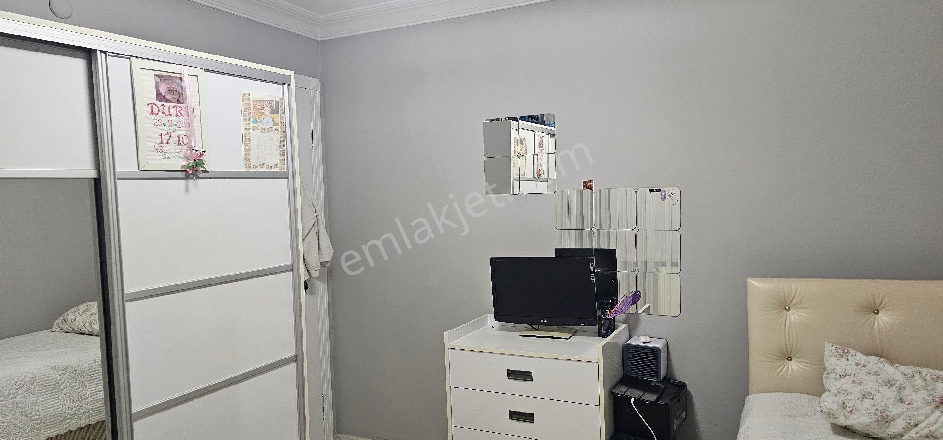 Güzelyalı Marmaray İstasyonunun Karşısında Sahibinden 3+1 Daire - Görsel 22