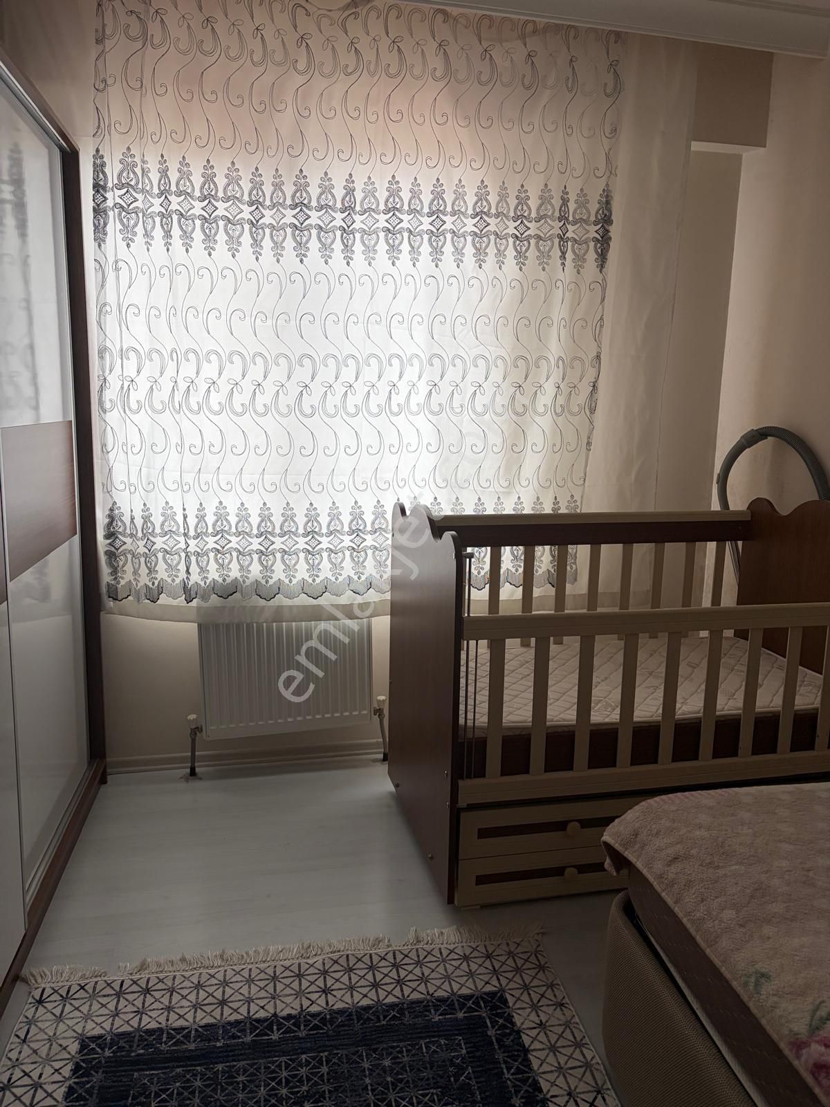 Hisar Mahallesinde Eşyalı Kiralık Daire Enes Emlaktan - Görsel 12