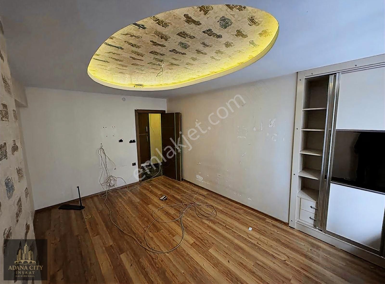 Sularda Blv Üzeri Çok Özel Daire!3+1+3balkon+kiler Han Gibi ! - Görsel 24