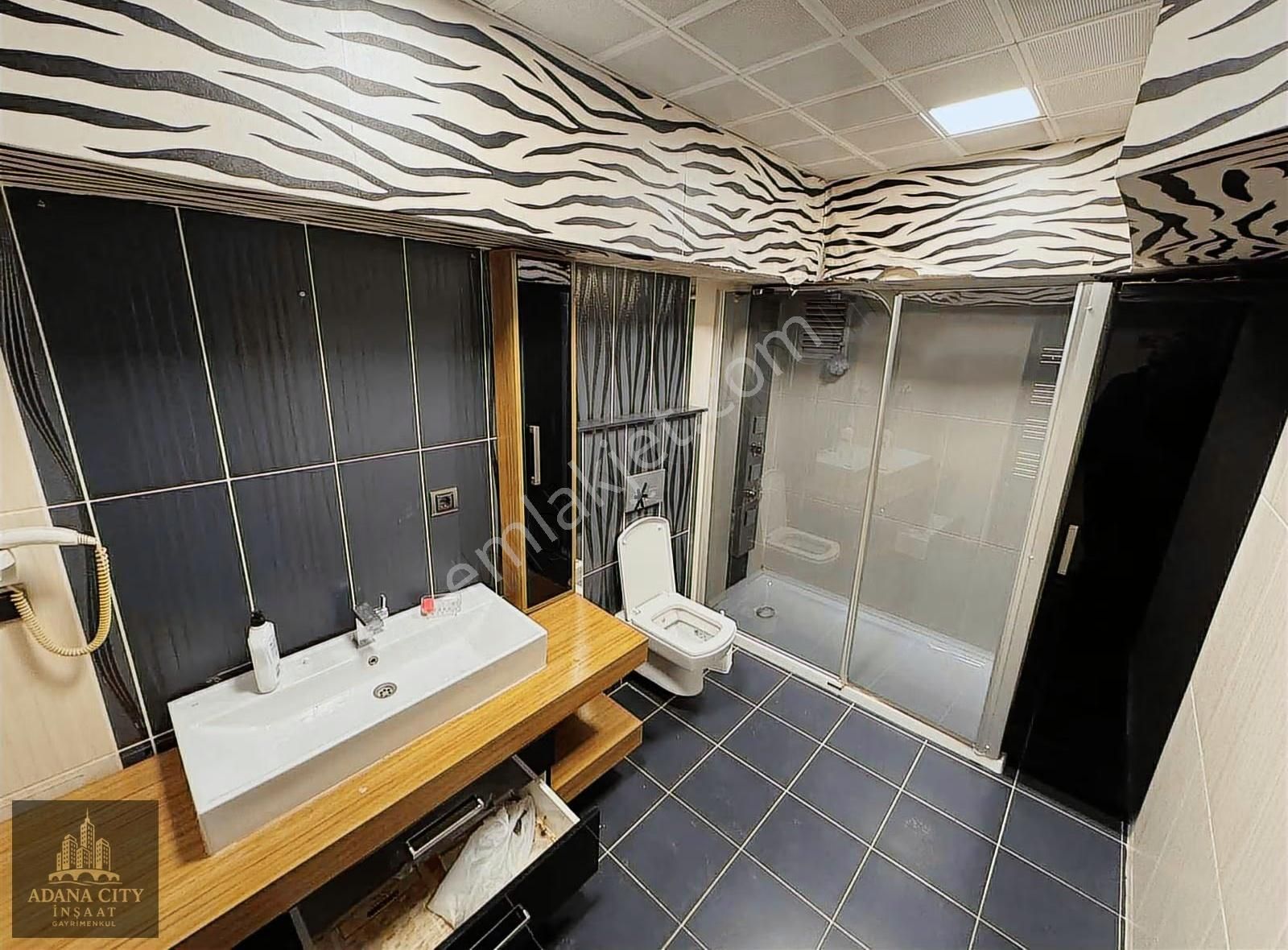 Sularda Blv Üzeri Çok Özel Daire!3+1+3balkon+kiler Han Gibi ! - Görsel 12