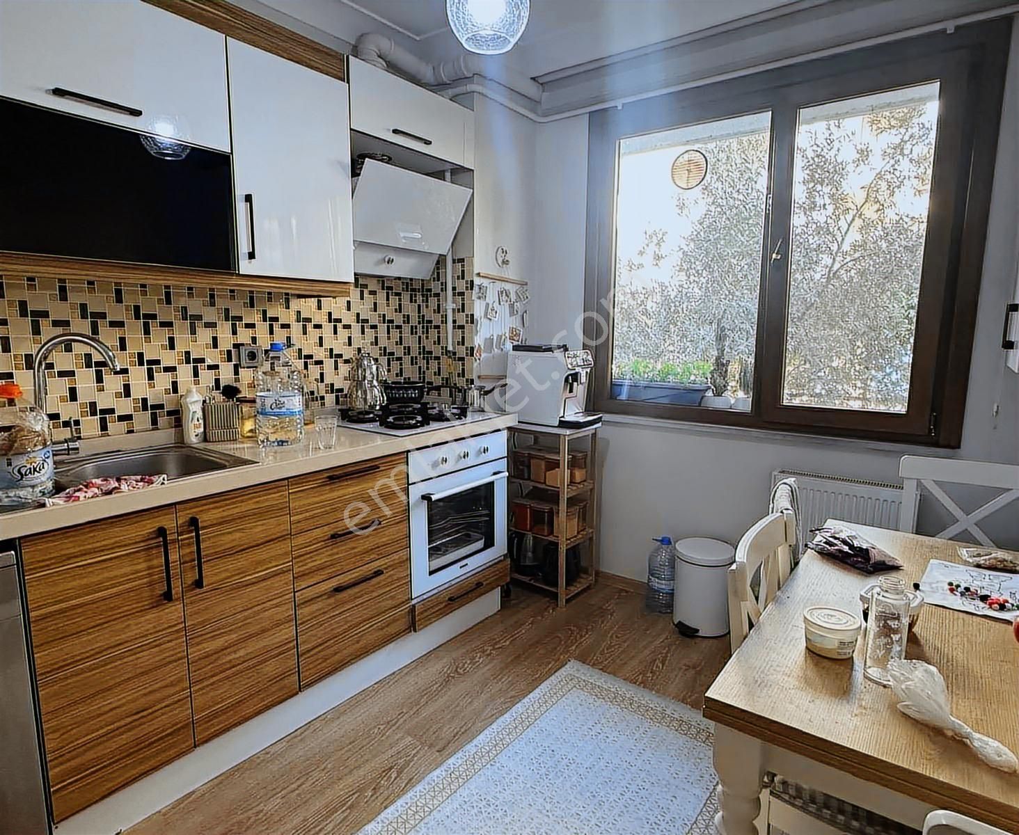 Tatlıkuyu 7/24 Güvenlikli Site 2+1 İskanlı Asans.105m² Fırsat - Görsel 5