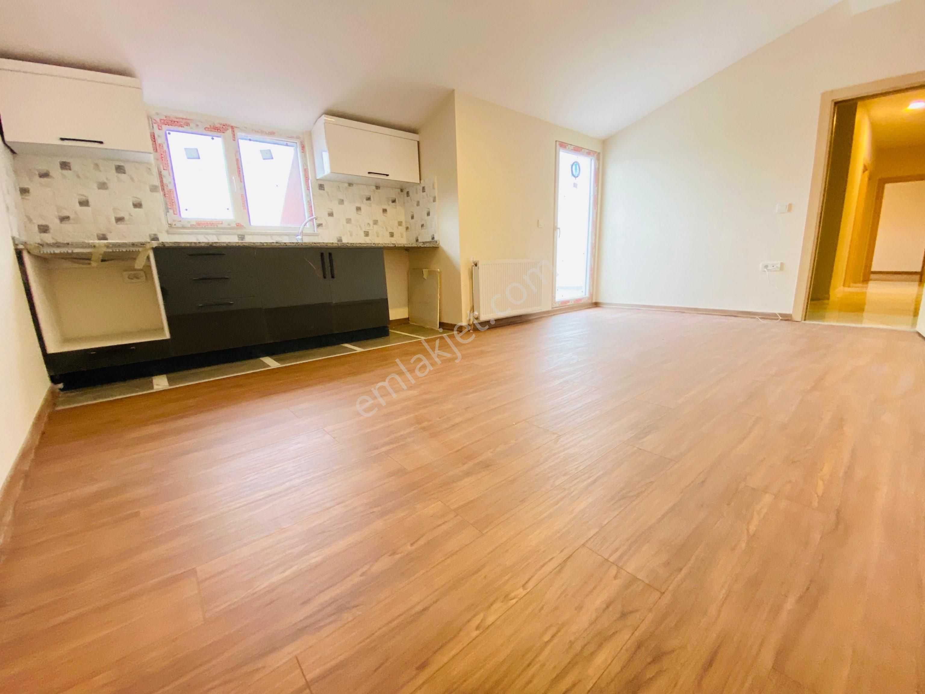 Adil Mah.satılık 5+2 İmarlı İskanlı Üst Dublexs Daire - Görsel 23