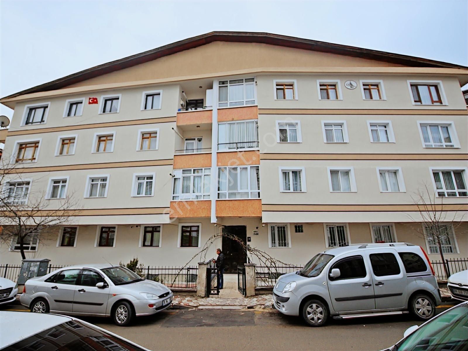 30 Ağustos'ta Önü Açık Krediye Uygun Park Manzaralı 2+1 Daire