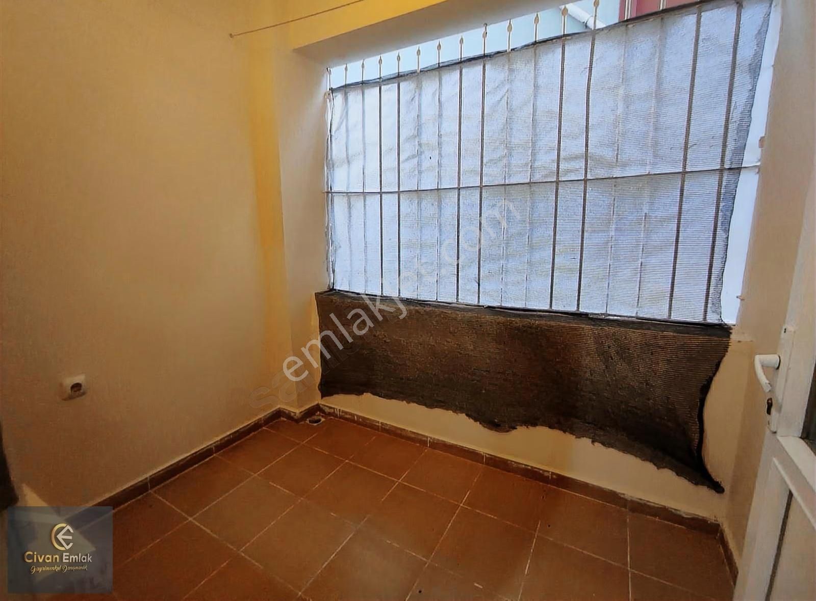 Civan'dan Kazımkarabekir Mhde Doğalgazlı 2+1 Daire - Görsel 4