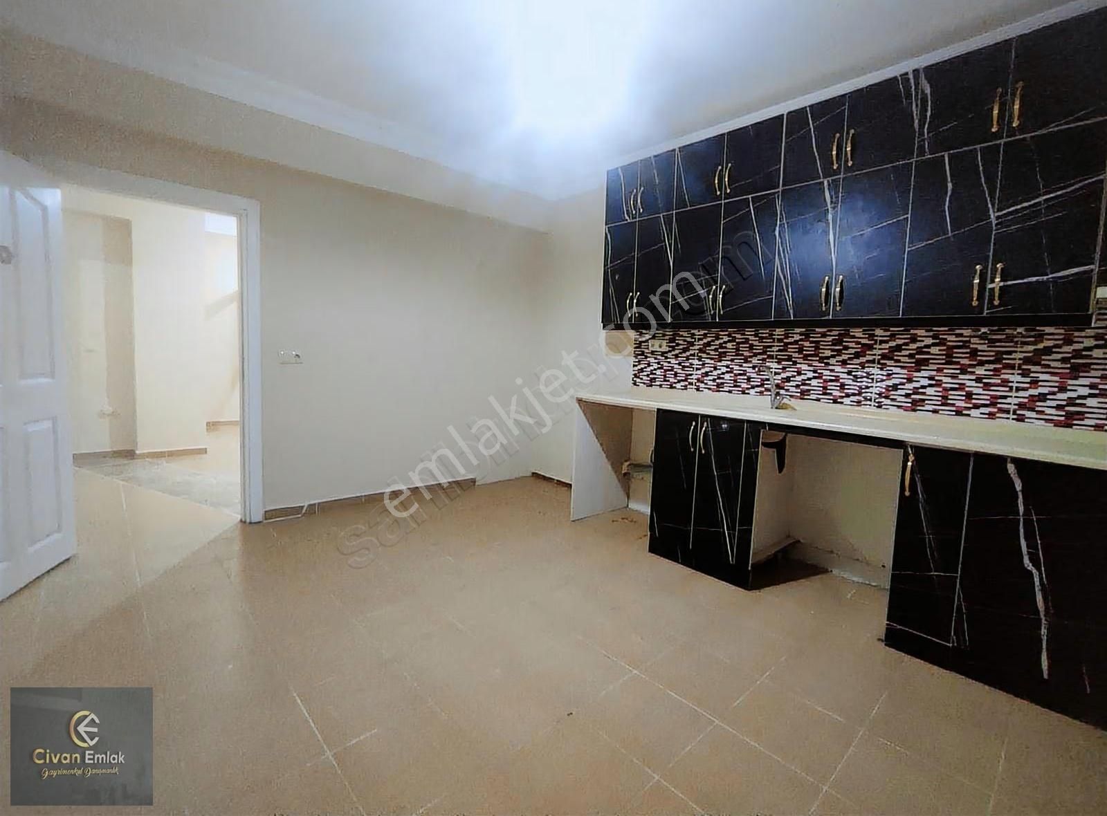 Civan'dan Kazımkarabekir Mhde Doğalgazlı 2+1 Daire - Görsel 9