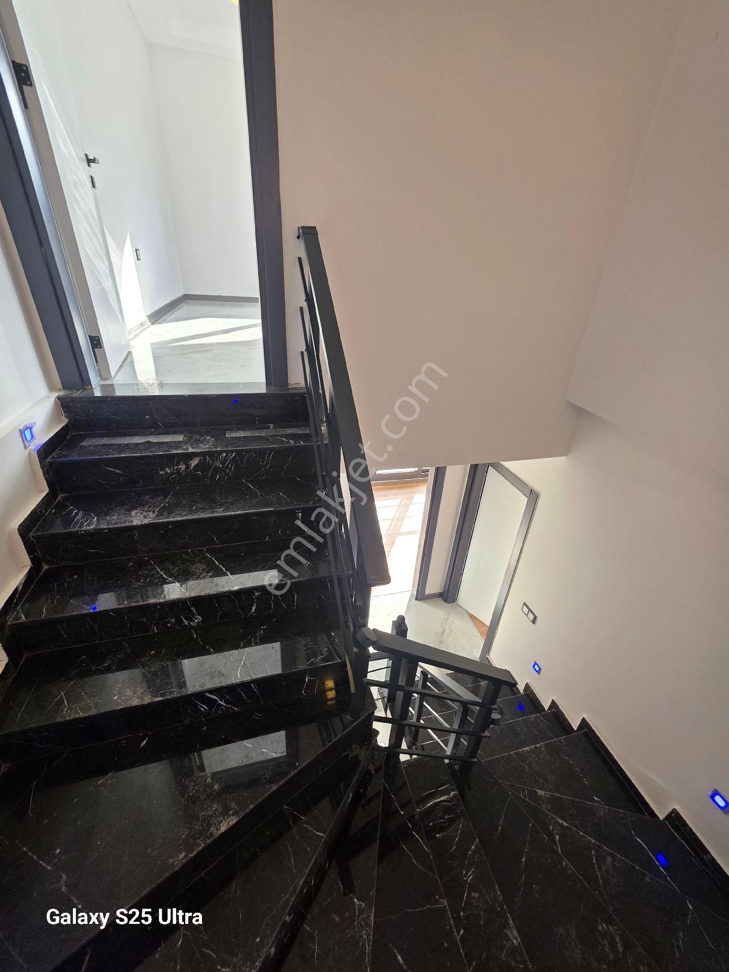 🏡 Aydın Didim Hisar Mahallesinde Satılık Park Cepheli Tripleks Villa 🏡 - Görsel 23