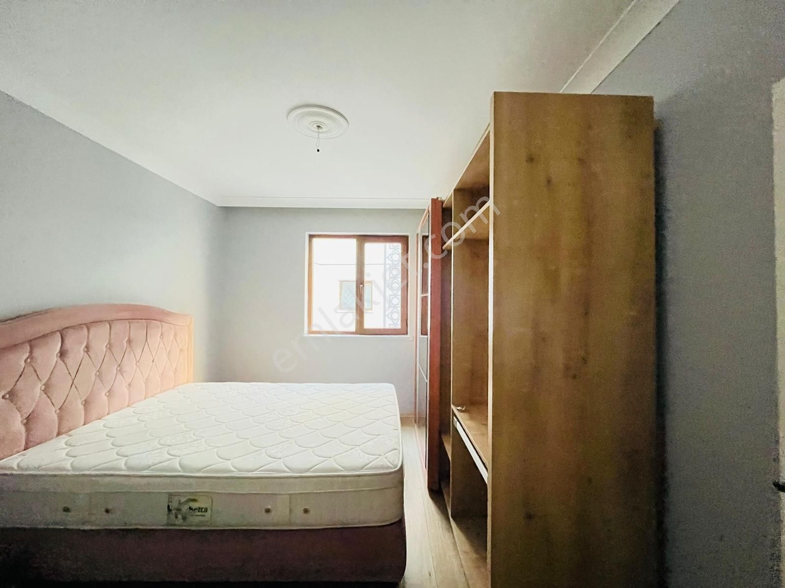 Valentia'dan Yerden Isıtmalı Ara Katta Kiralık 3+1 Daire !!! - Görsel 4