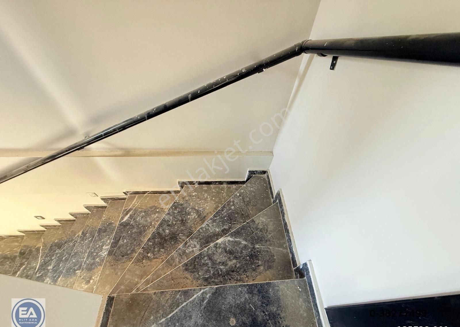 Kuşadası'nda İki Adet Kelepir Villa - Görsel 24