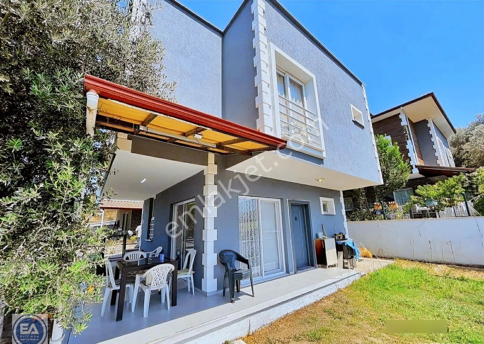 Kuşadası Davutlar'da Havuzlu Sitede 3 + 1 Manzaralı Satılık - Görsel 17