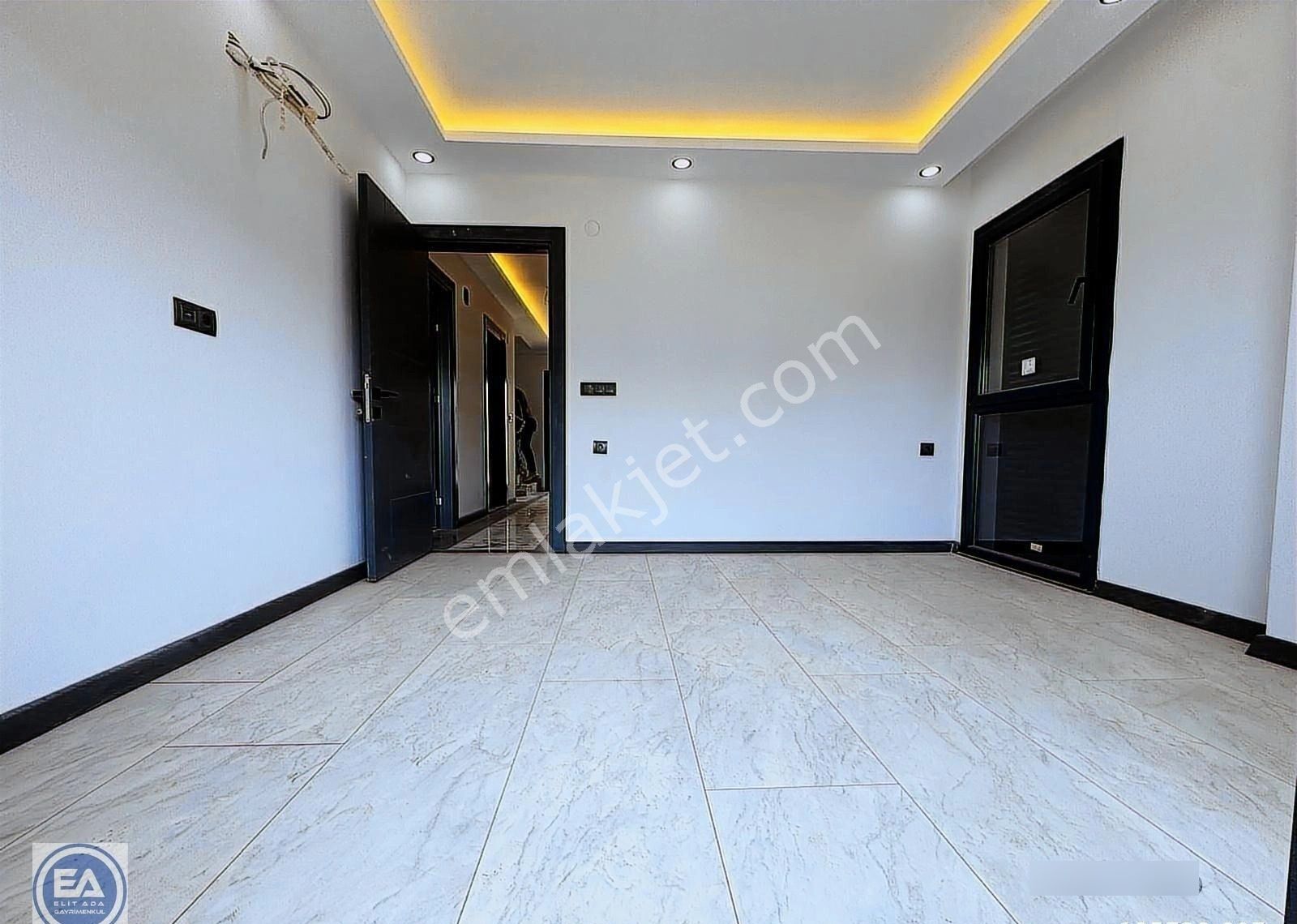 Kuşadası Davutlar'da 5+1 Özel Havuzlu Müstakil Sıfır Satılık - Görsel 25