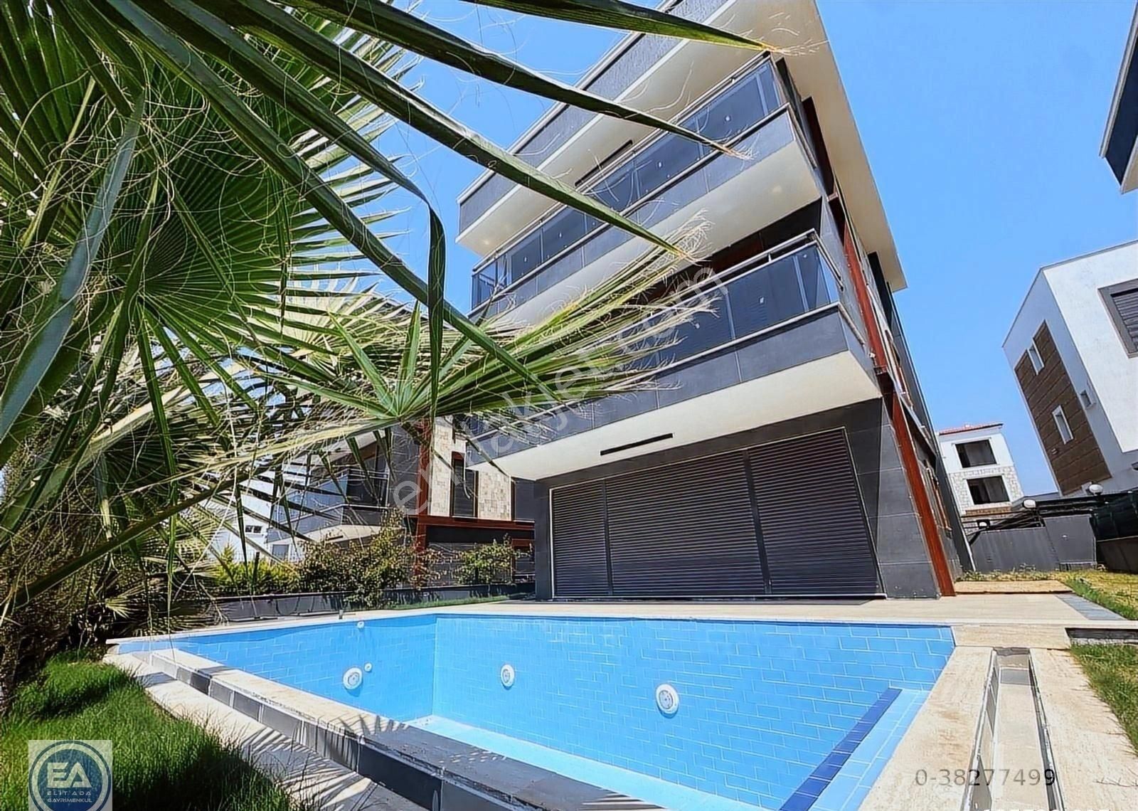 Kuşadası Davutlar'da 5+1 Özel Havuzlu Müstakil Sıfır Satılık - Görsel 20