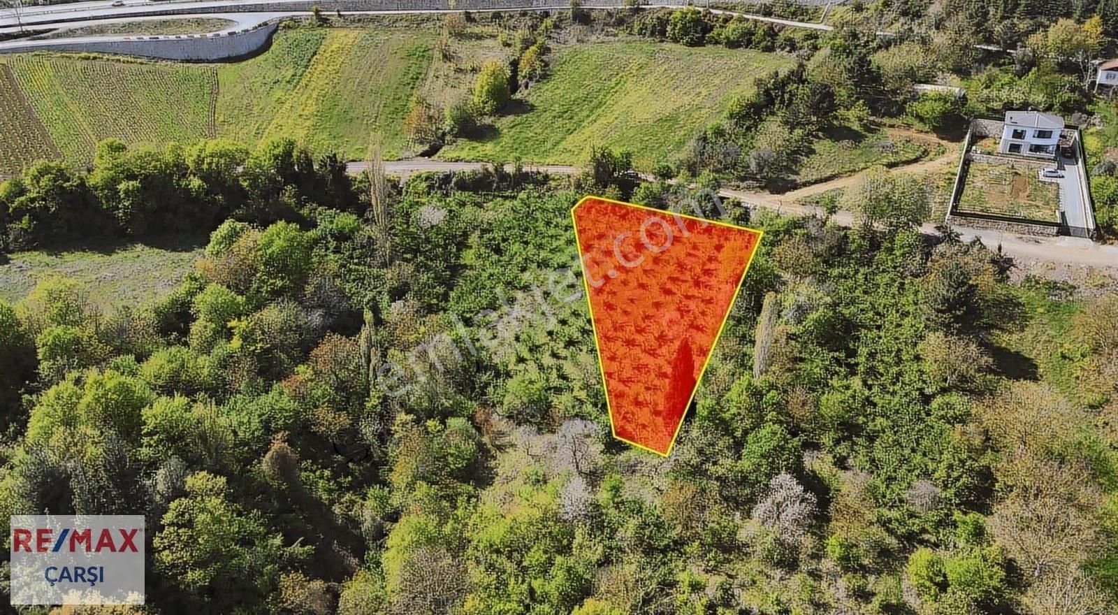 Lıvora Kabaoğlunda Satılık Bahçe Ve Çatı Dubleks Daireler - Görsel 33