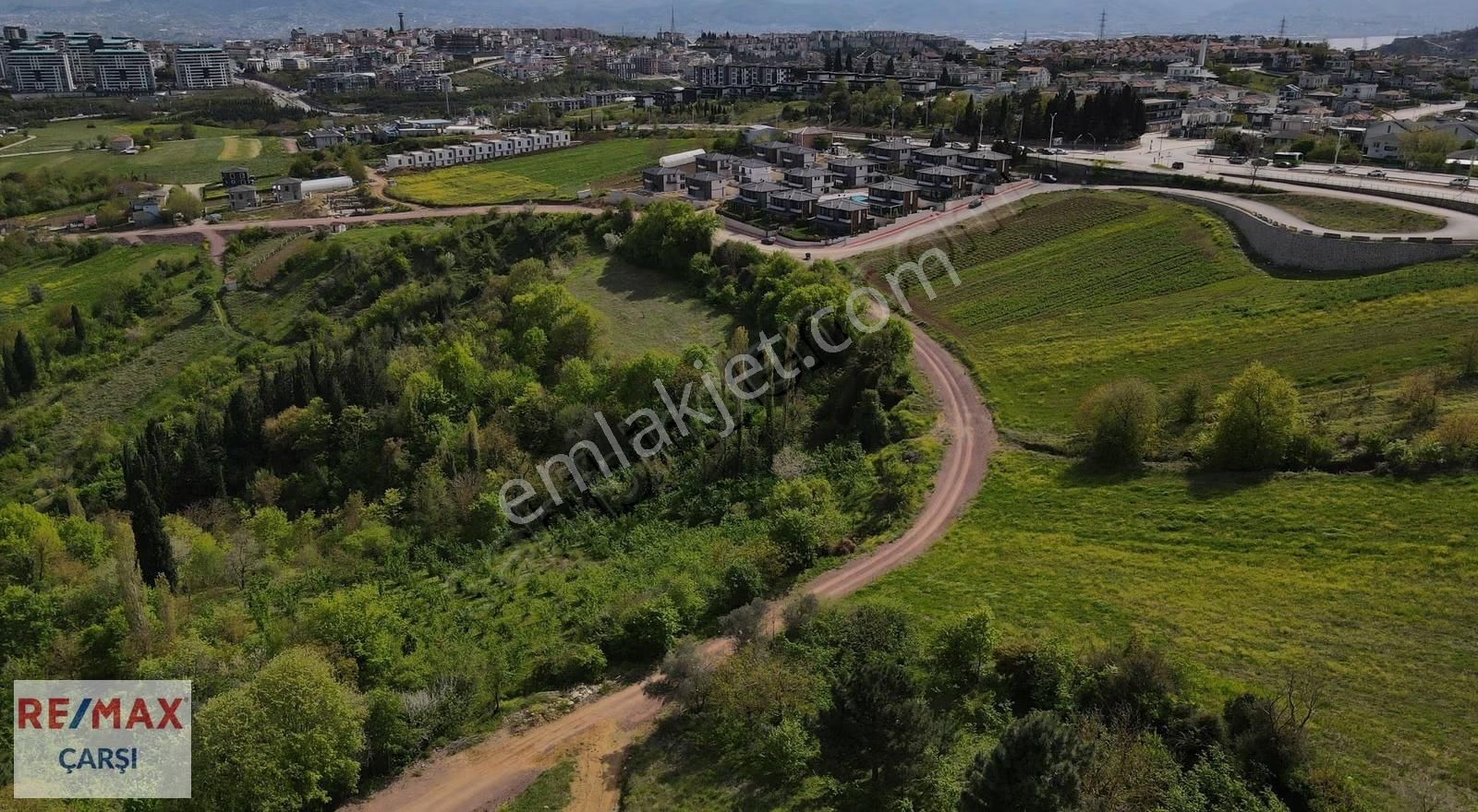 Lıvora Kabaoğlunda Satılık Bahçe Ve Çatı Dubleks Daireler - Görsel 20