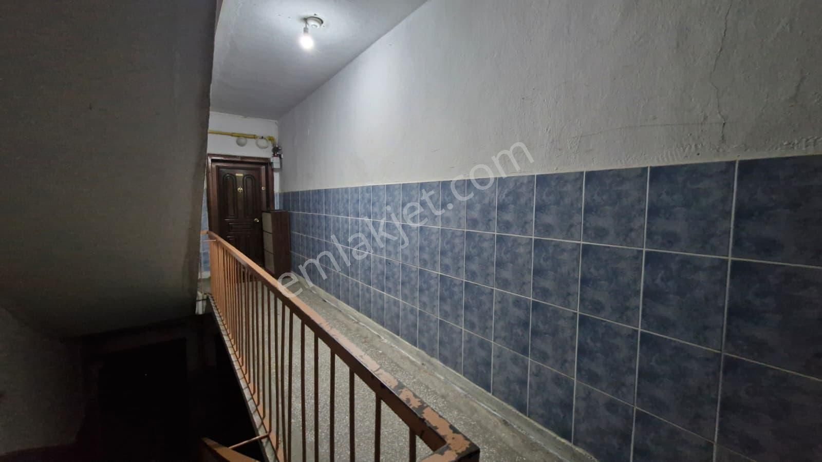 Kocatepe Mahallesi Kombili Ara Kat 3+1 Satılık Daire - Görsel 18