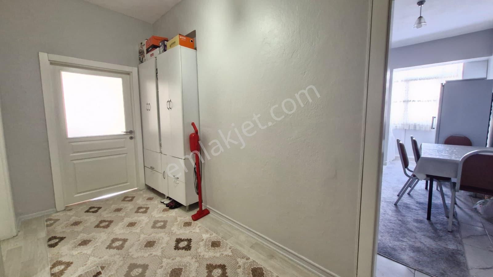 Kocatepe Mahallesi Kombili Ara Kat 3+1 Satılık Daire - Görsel 4