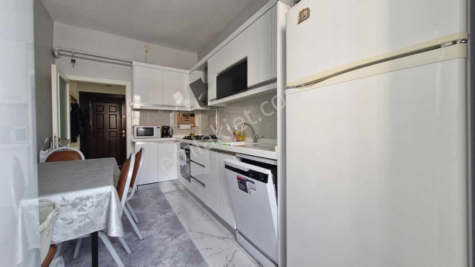 Kocatepe Mahallesi Kombili Ara Kat 3+1 Satılık Daire - Görsel 6