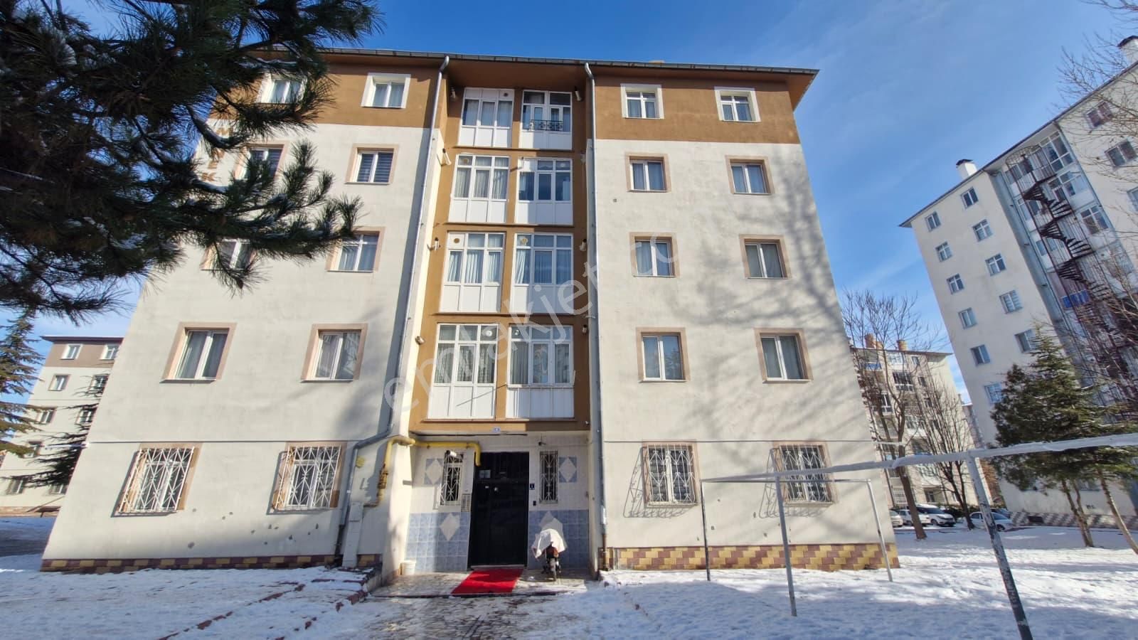 Kocatepe Mahallesi Kombili Ara Kat 3+1 Satılık Daire - Görsel 17